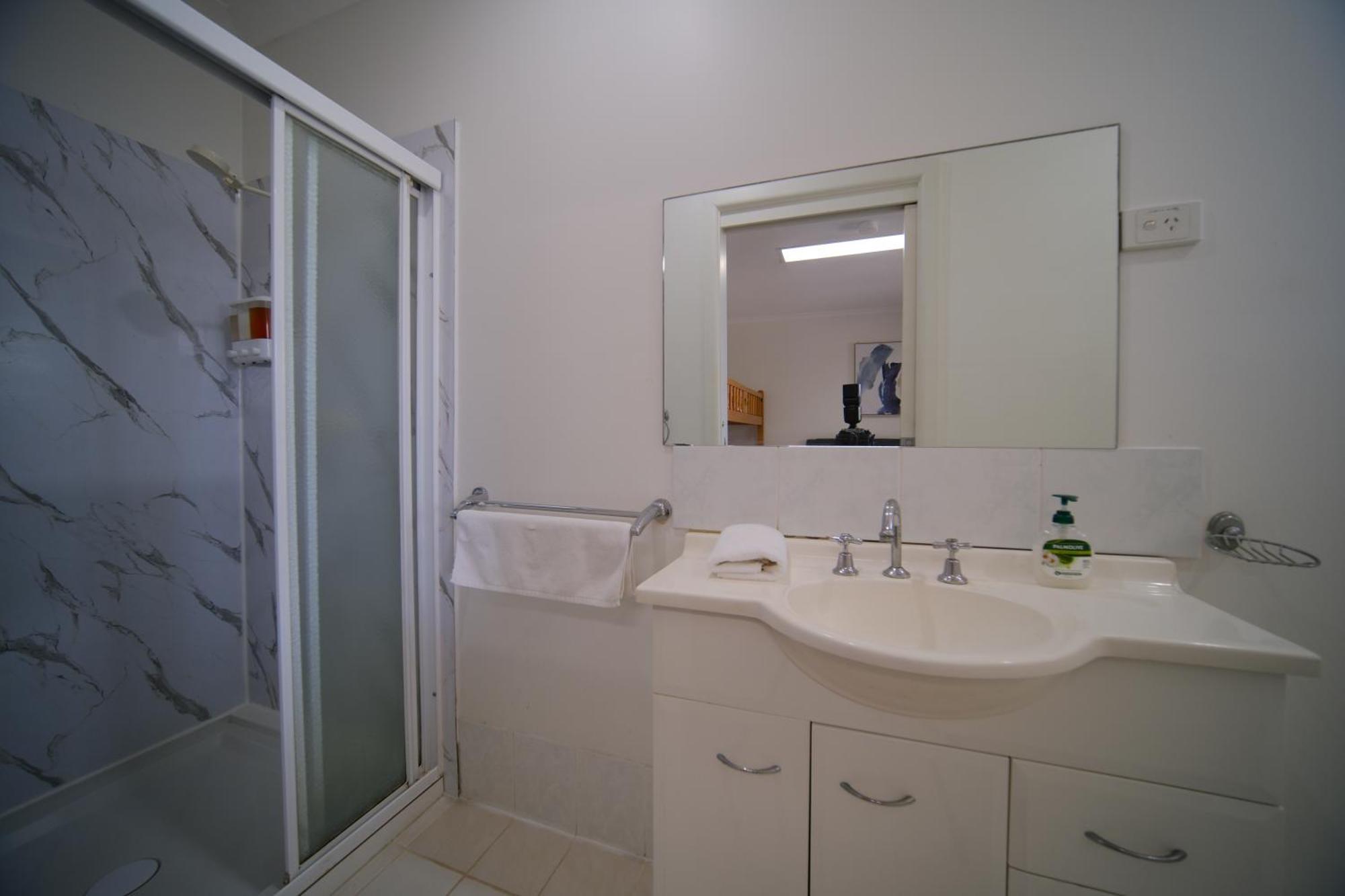 פרימבי Golf Place Inn Wollongong מראה חיצוני תמונה