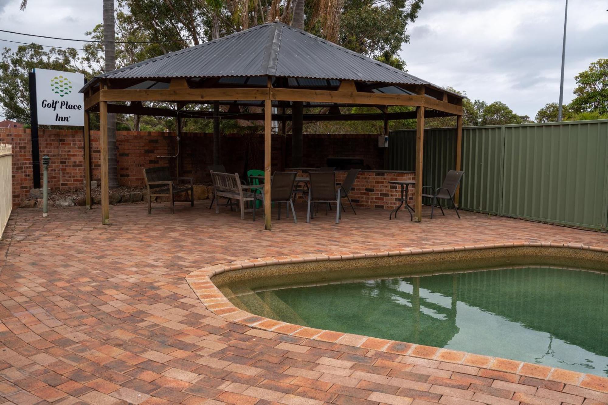 פרימבי Golf Place Inn Wollongong מראה חיצוני תמונה