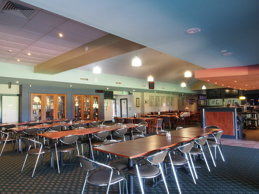 פרימבי Golf Place Inn Wollongong מראה חיצוני תמונה